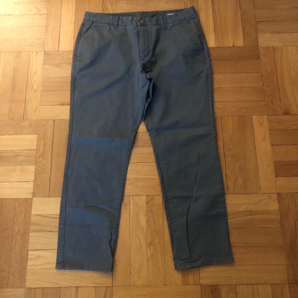 Bonobos Stretch Athletic Fit Men’s Chino